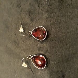 Dark red gem earings dangle